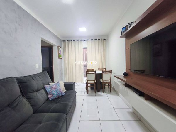 Apartamento à venda com 2 quartos