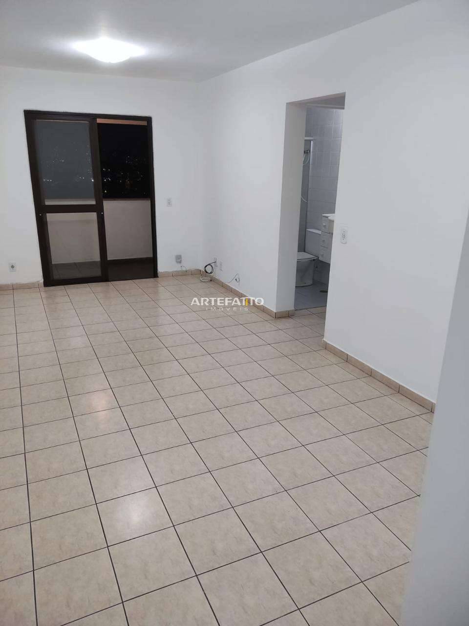  - Apartamento com varanda, lazer, bem localizado em São Paulo, Jardim Ester, com 2 quartos, 60m²