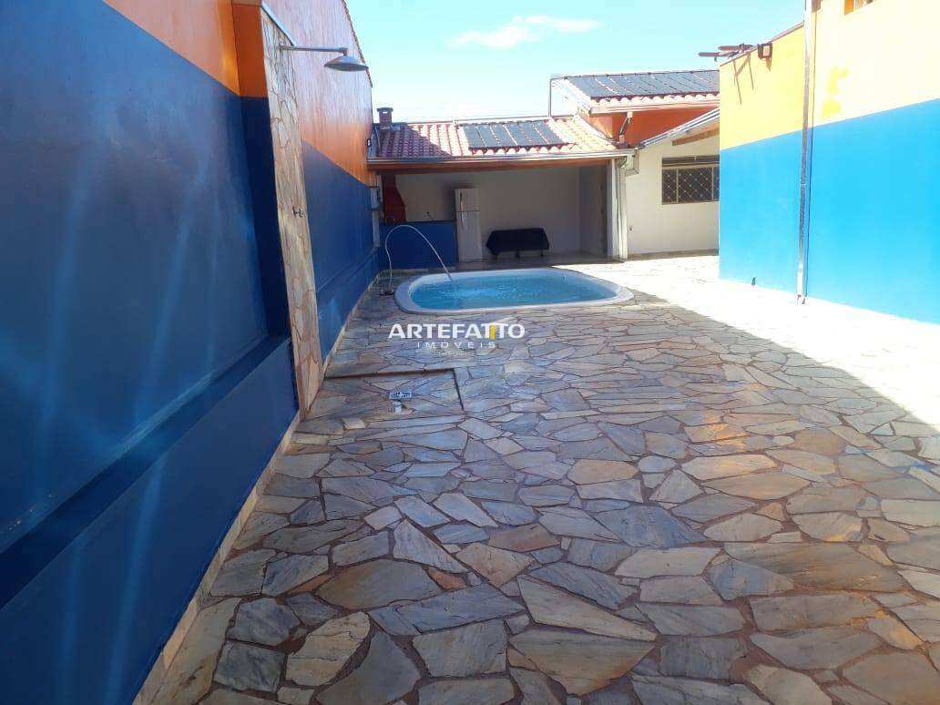  - Barracão à venda em Franca, City Petrópolis, com 1 quarto, 48m²