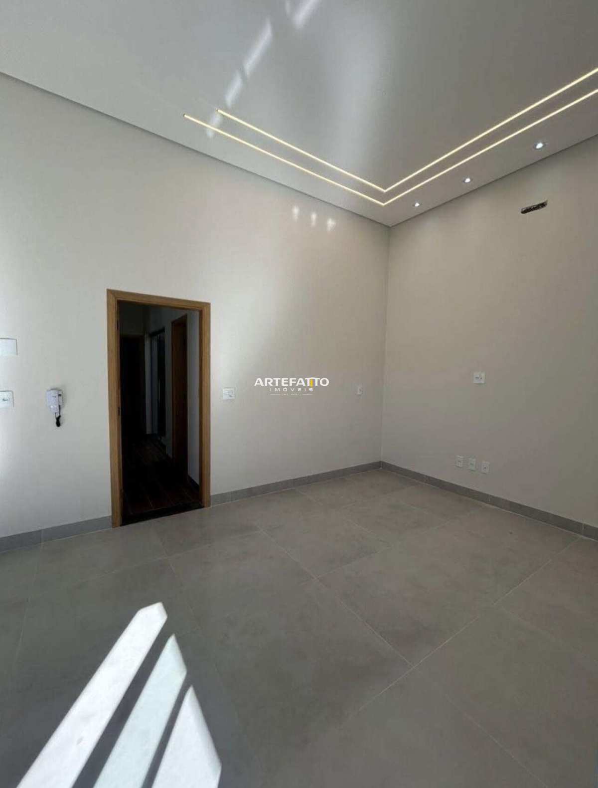  - Casa à venda em Franca, Jardim Natal I, com 3 quartos, 147m²