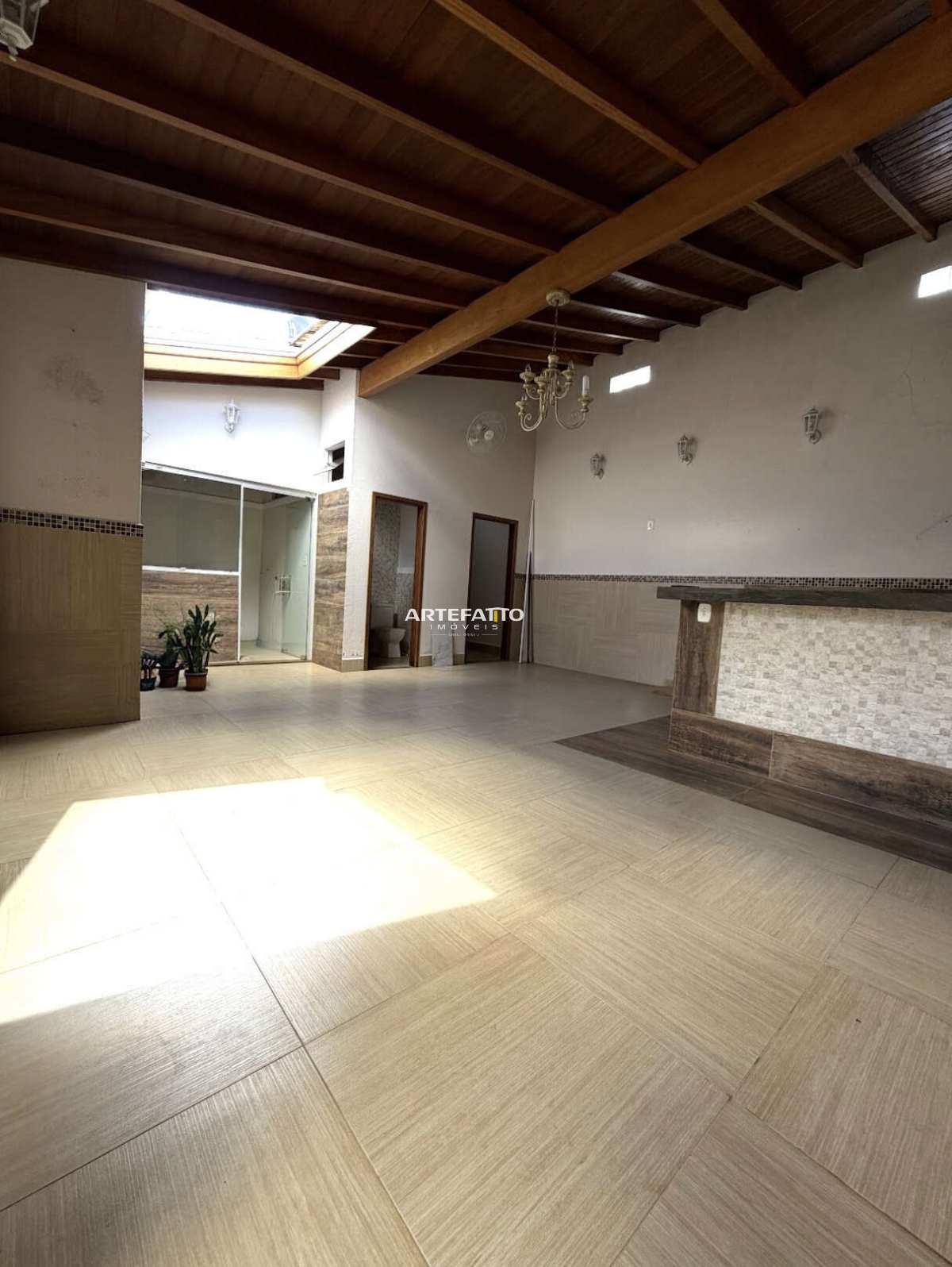 Casa à venda com 2 quartos, 220m² - Cidade Nova,Franca