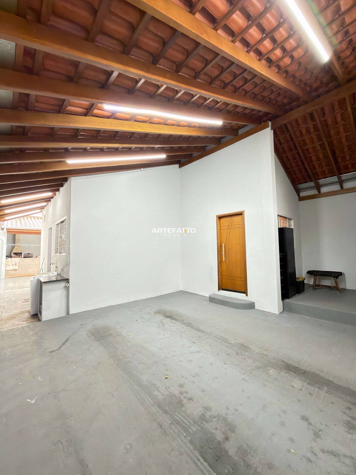 Casa à venda, no Jaine em Franca, Jardim Santa Efigênia, com 2 quartos, 100m² - Imobiliária Artefatto Imóveis - Franca/SP