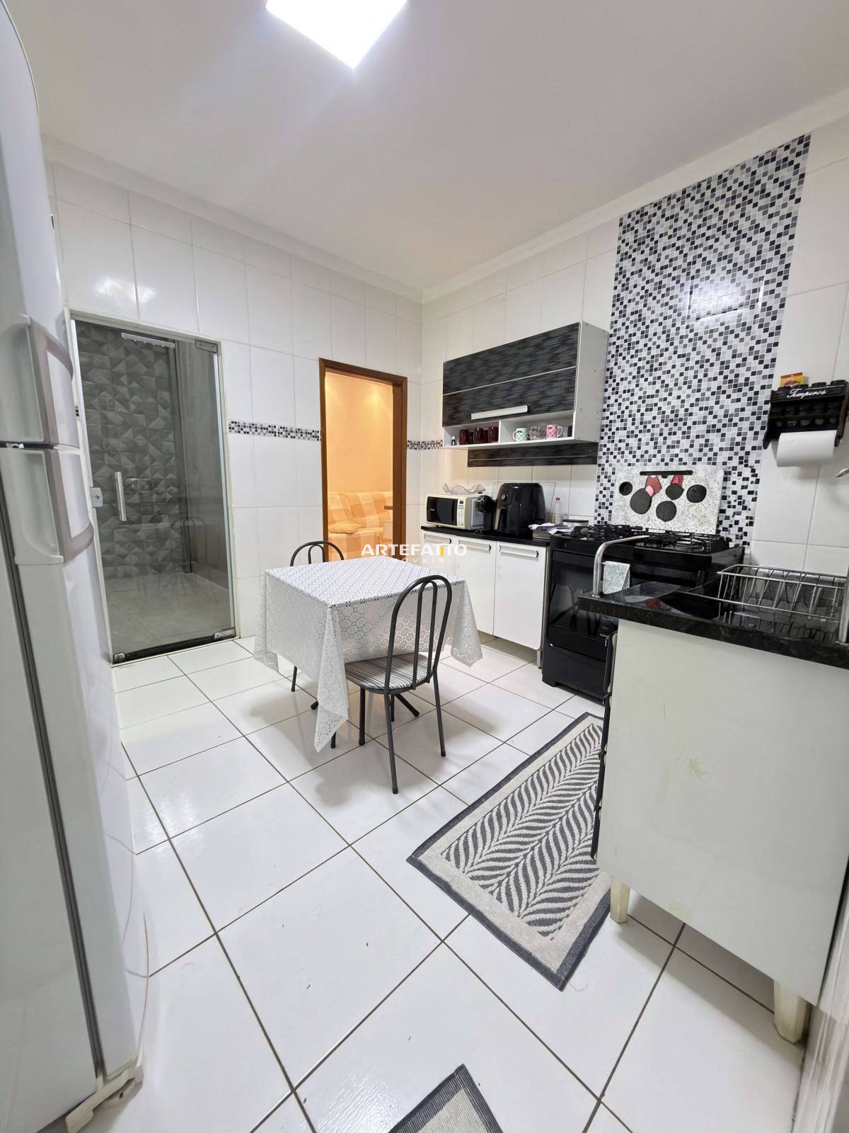  - Casa à venda, no Jaine em Franca, Jardim Santa Efigênia, com 2 quartos, 100m²