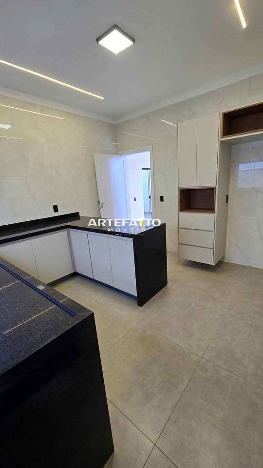  - Casa à venda em Franca, Residencial Gramados I, com 3 quartos, 160m²