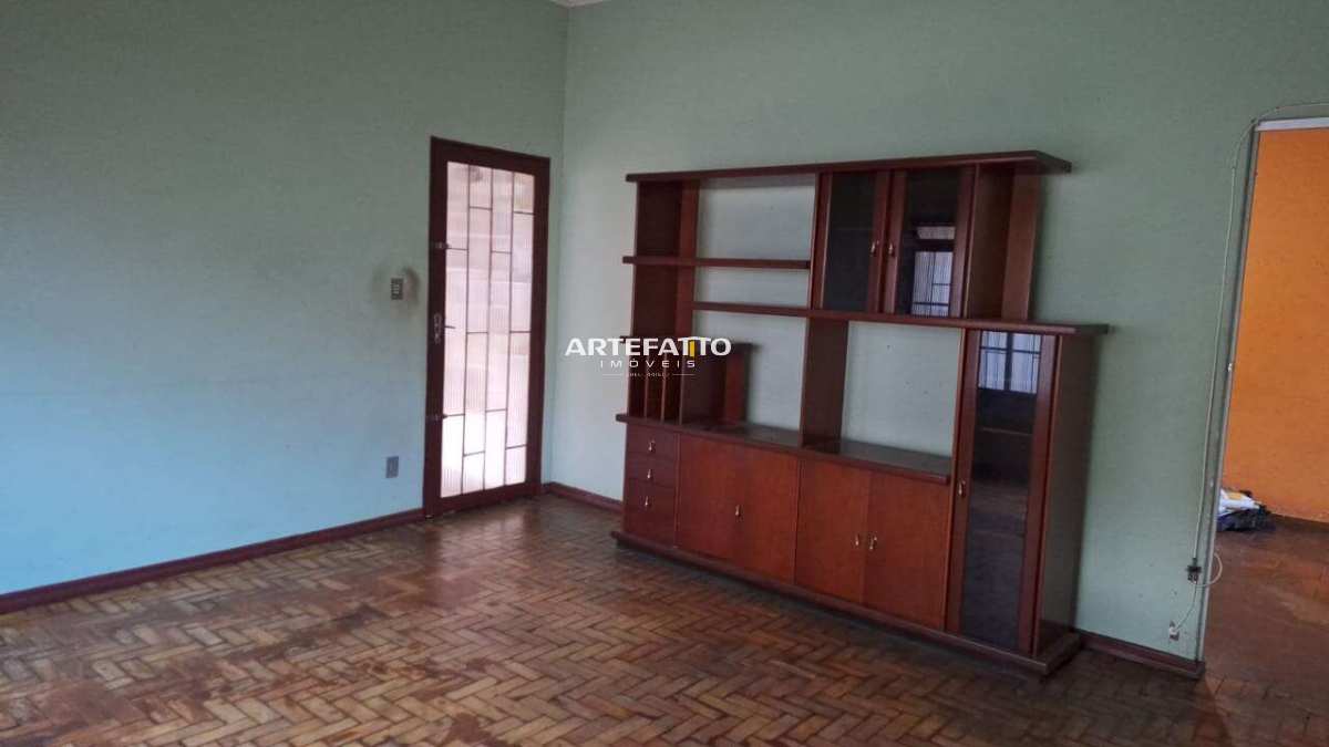  - Casa à venda em Franca, Vila Santo Antônio, com 2 quartos, 159m²