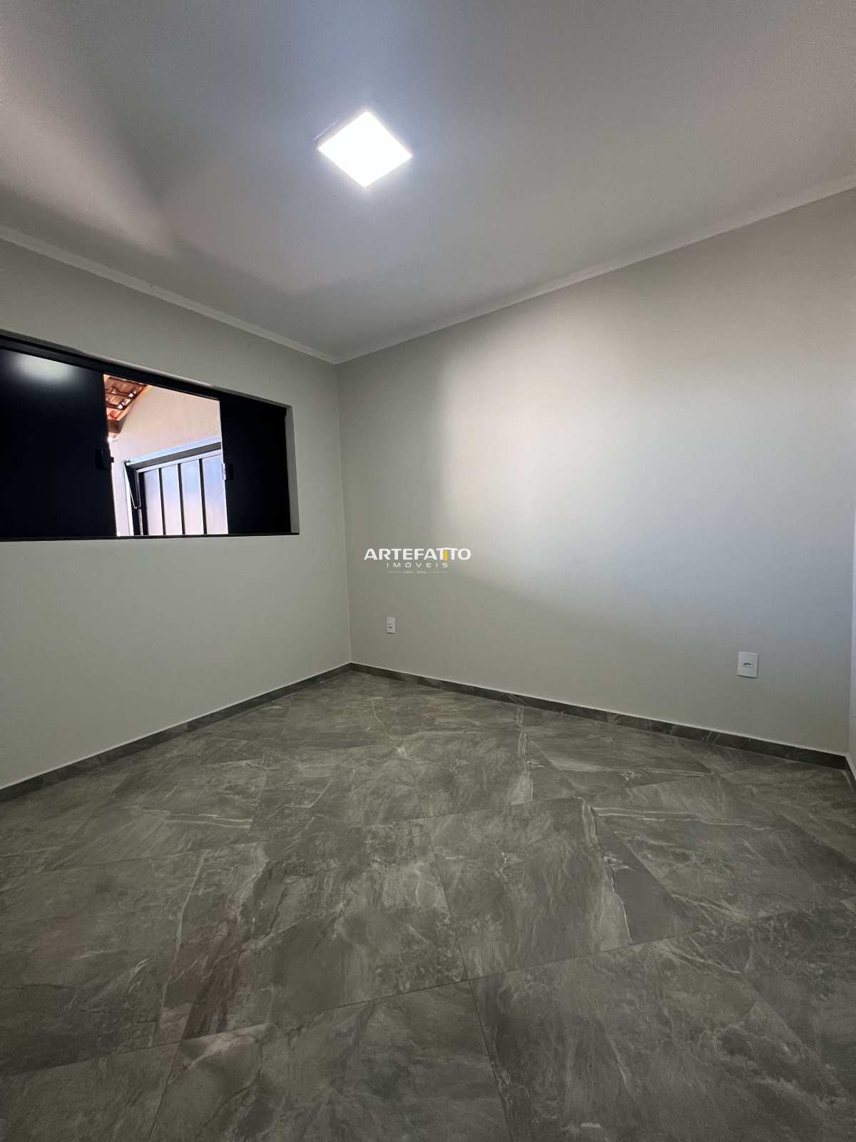  - Casa à venda em Restinga, Alto da Boa Vista, com 2 quartos, 90m²