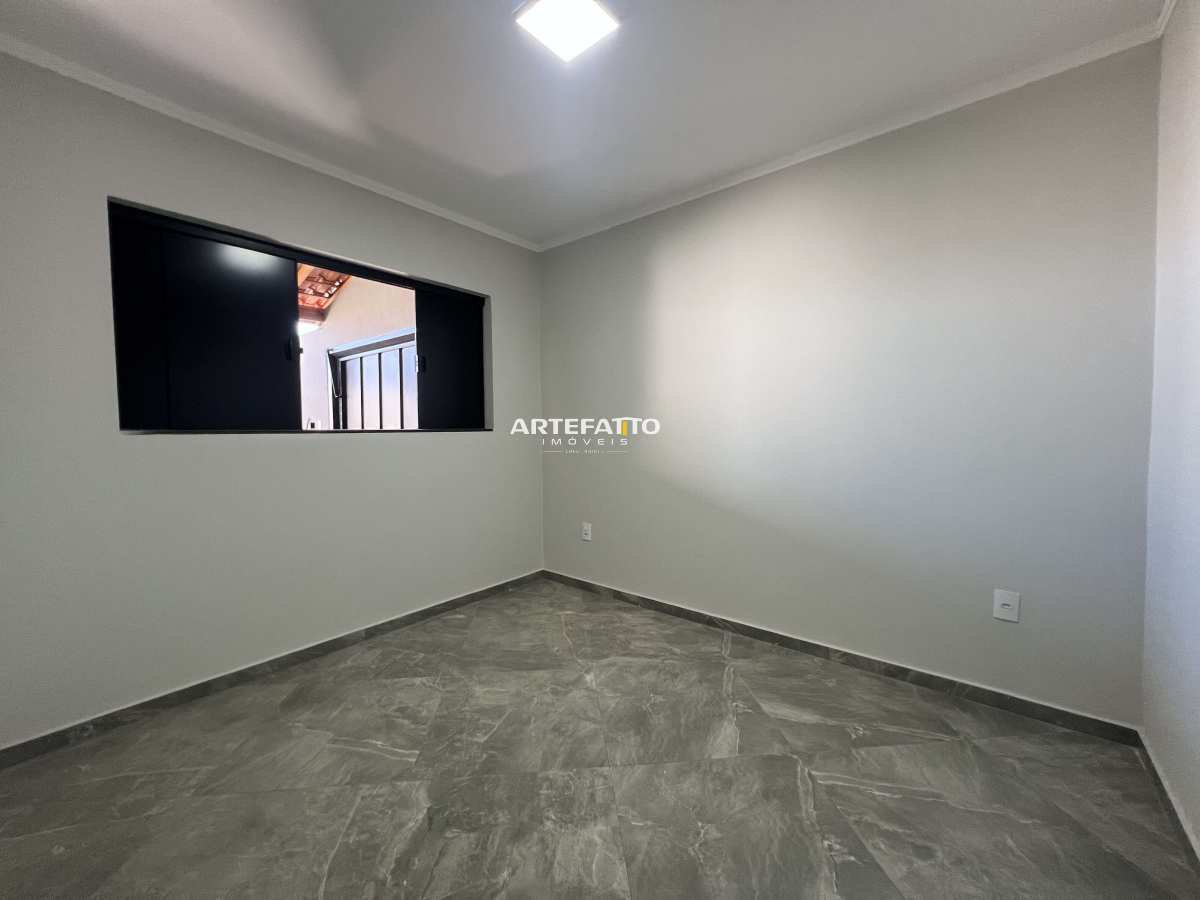  - Casa à venda em Restinga, Alto da Boa Vista, com 2 quartos, 90m²