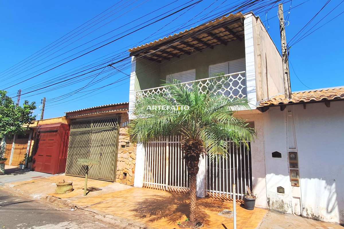 Casa à venda em Ribeirão Preto, Parque São Sebastião, com 4 quartos, 114m² - Imobiliária Artefatto Imóveis - Franca/SP