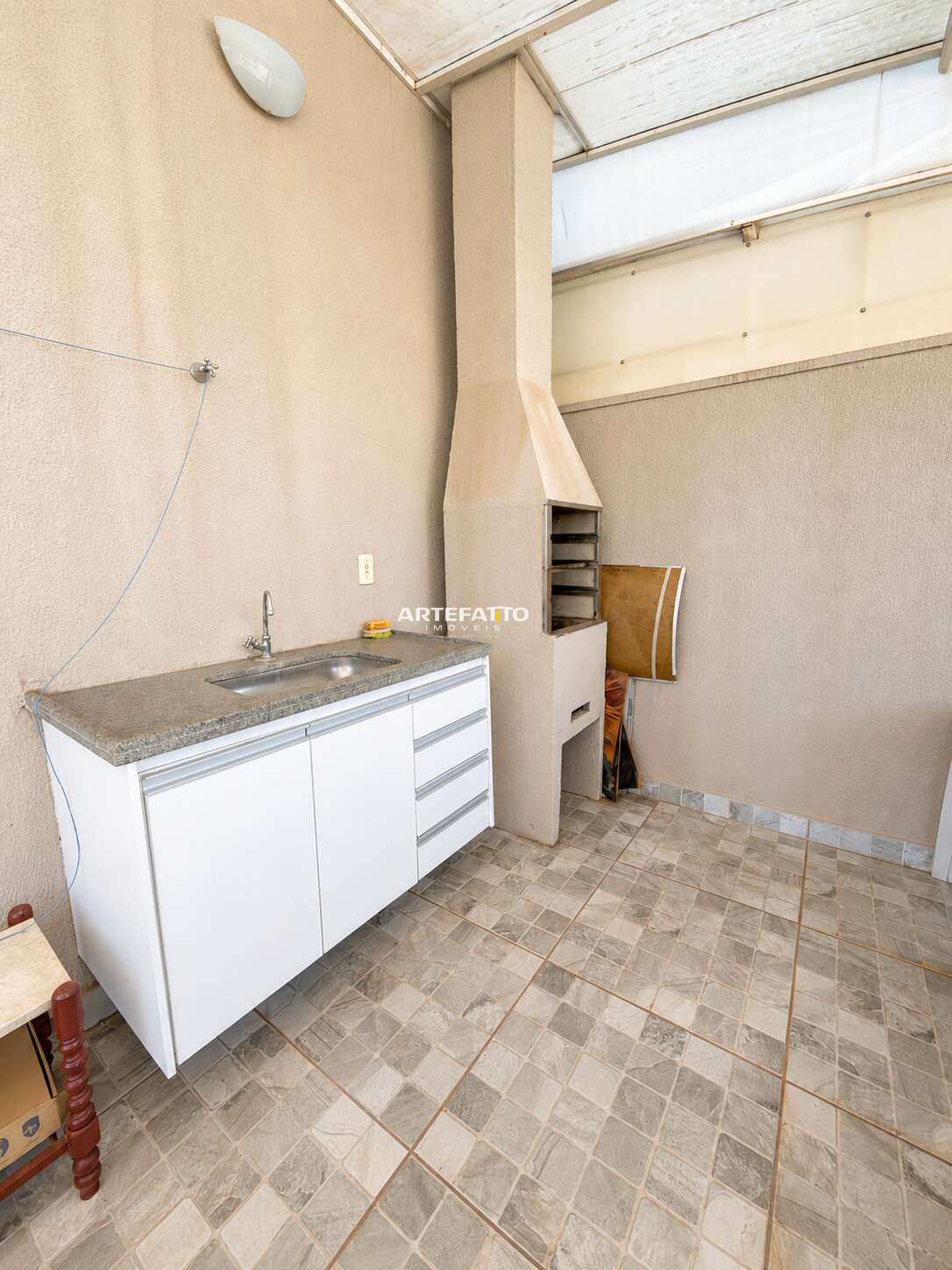  - Cobertura à venda em Franca, Núcleo Agrícola Alpha, com 2 quartos, 80,92m²