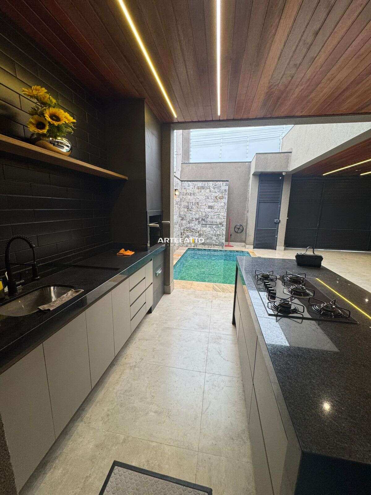 Casa à venda com 3 quartos, 144m² - Esplanada Primo Meneghetti II,Franca
