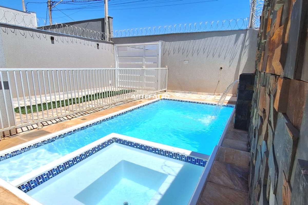  - Sobrado à venda em Ribeirão Preto, Parque das Gaivotas, com 2 quartos, 187,87m²