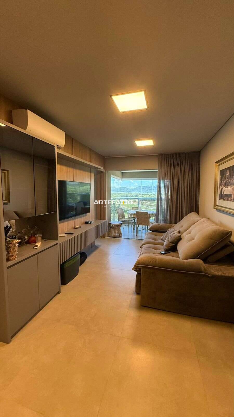  - Stúdio á venda de frente pra represa num  Resort em Rifaina.