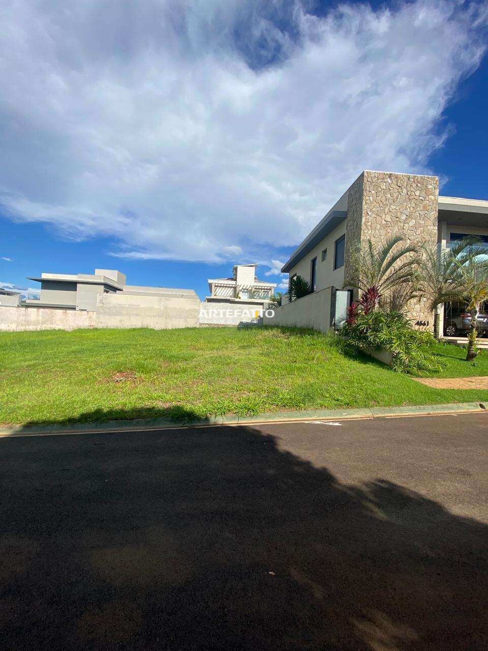  - Terreno em Condomínio à venda em Franca, Chácara Espraiado, 454m²