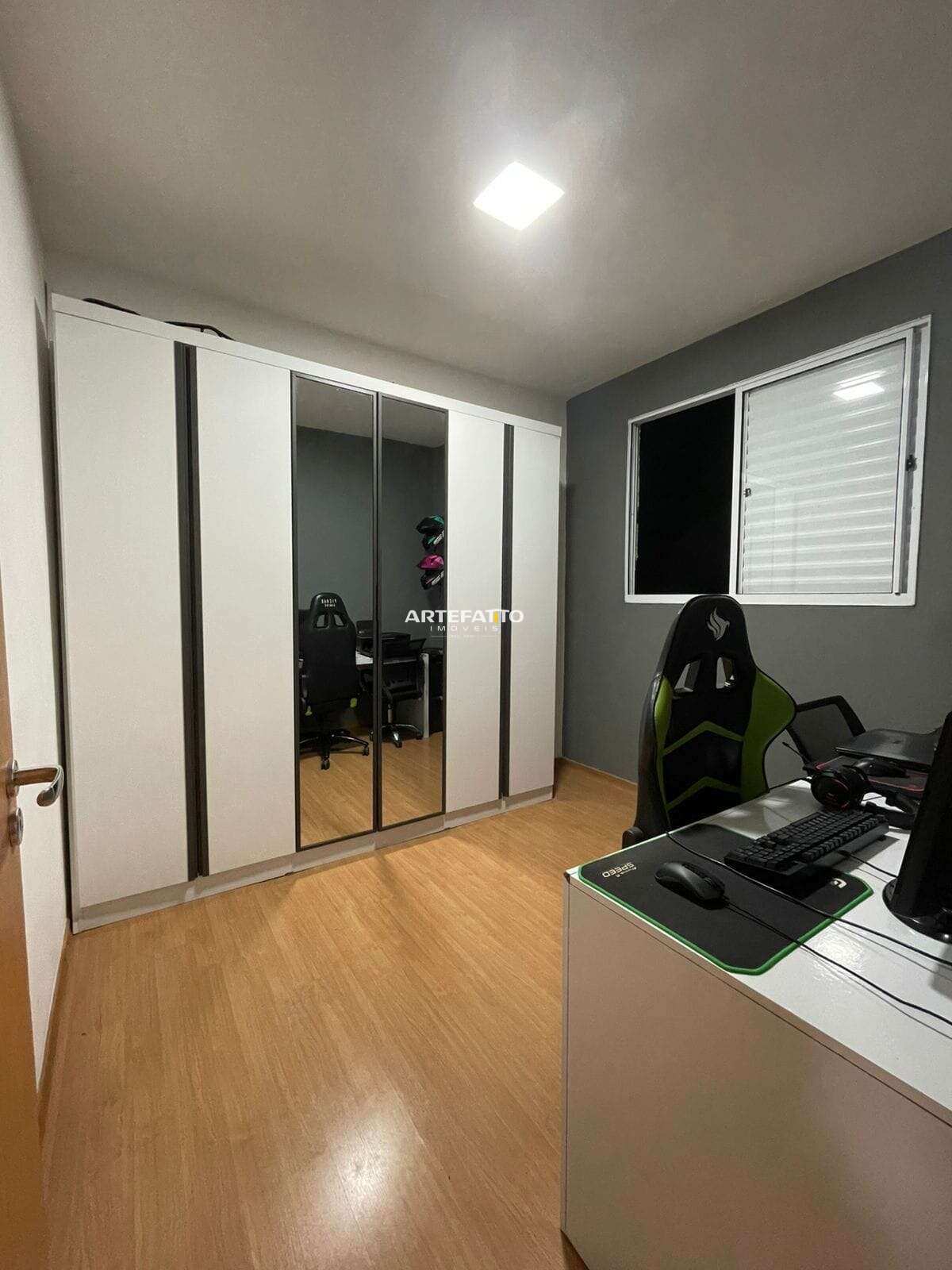  - Vende-se Apartamento condomínio Florenza - ao lado do Novo Hospital